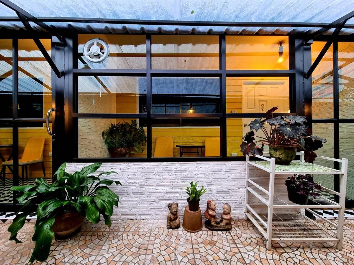 The One House Ξενοδοχείο Nan Εξωτερικό φωτογραφία