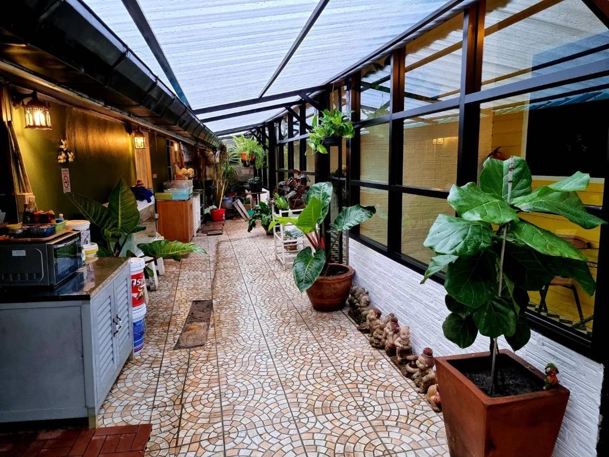 The One House Ξενοδοχείο Nan Εξωτερικό φωτογραφία