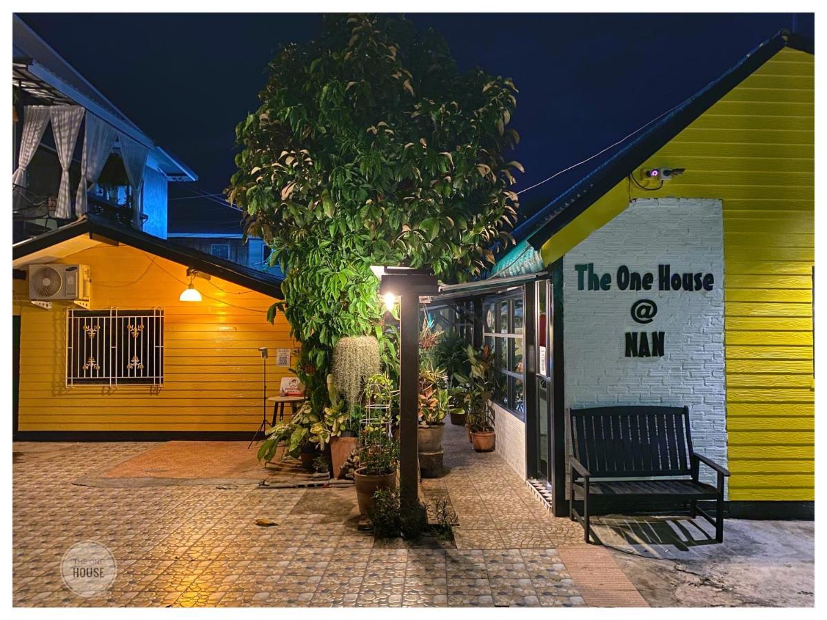 The One House Ξενοδοχείο Nan Εξωτερικό φωτογραφία