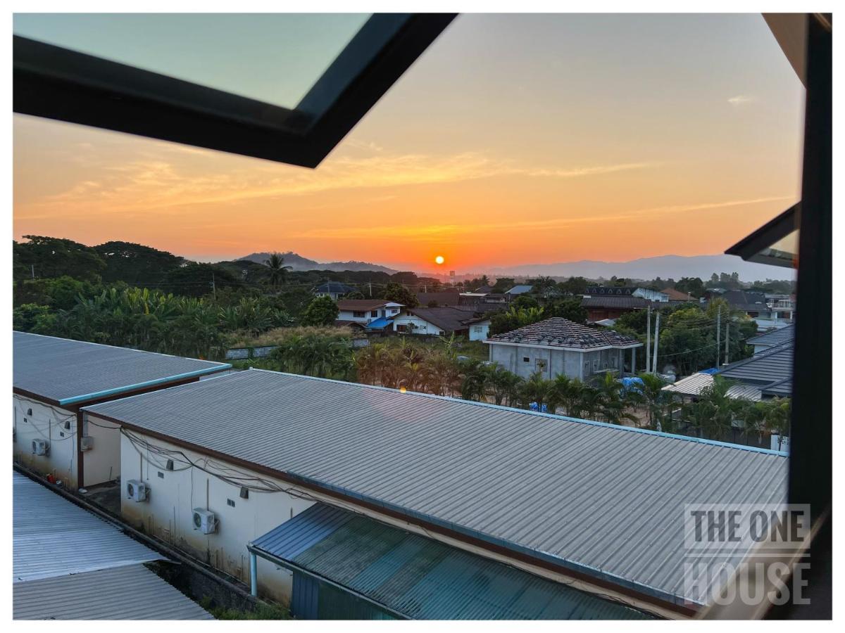 The One House Ξενοδοχείο Nan Εξωτερικό φωτογραφία